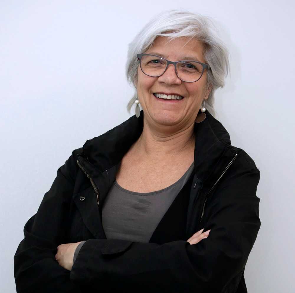 MARIA ELISA COELHO DE MEDEIROS